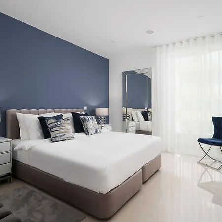 Stylish Marina View In