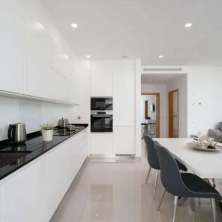 Stylish Marina View In * Lagos
