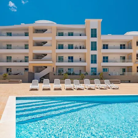 Stylish Marina View In Διαμέρισμα *